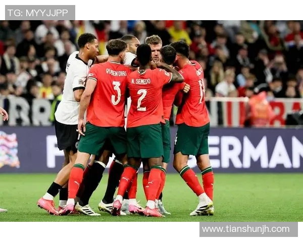 埃瓦尔主场迎战希洪竞技双方争夺关键三分之战